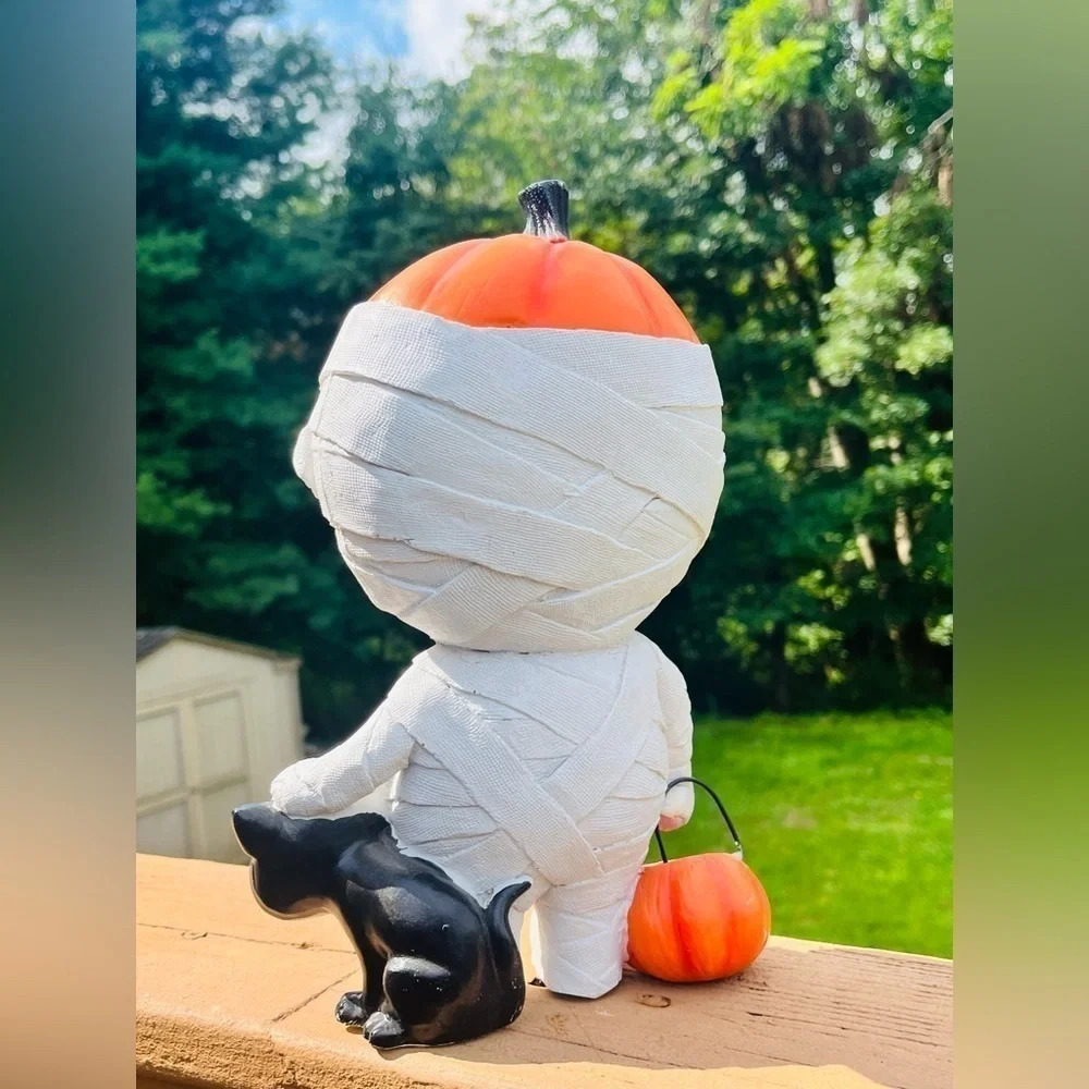 Mummy Pumpkin Halloween Statue Black Cat Trick or Treat Decor NWT - Picture 2 of 2